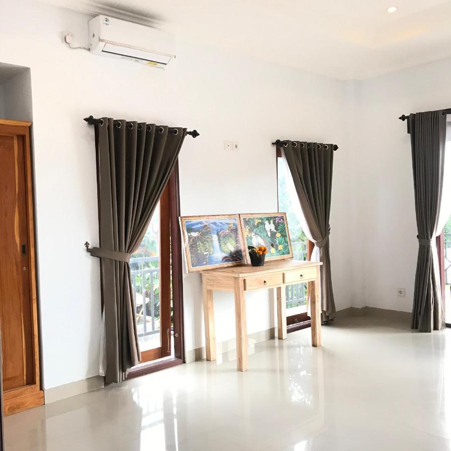 Griya Telaga Jumpung Apartman Ubud Kültér fotó